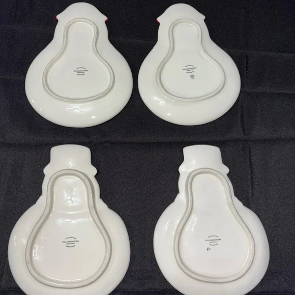 4-Williams Sonoma Snowman Plates Set - Red and Black - Picture 6 of 11